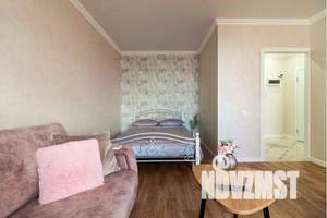 1-к квартира, посуточно, 50м2, 11/24 этаж