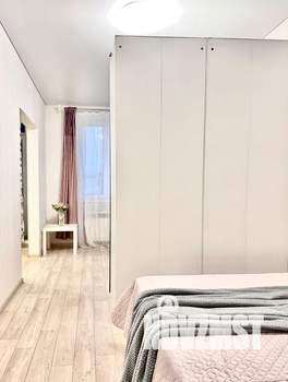 Студия квартира, посуточно, 45м2, 6/10 этаж