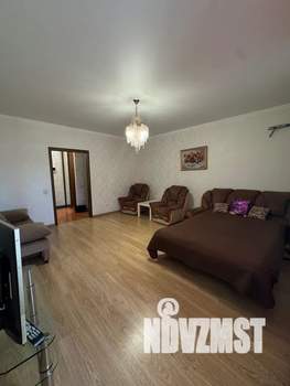2-к квартира, посуточно, 92м2, 2/6 этаж