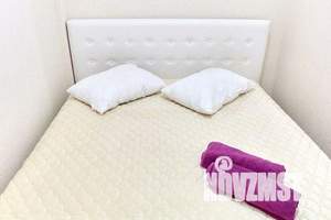 2-к квартира, посуточно, 70м2, 1/25 этаж