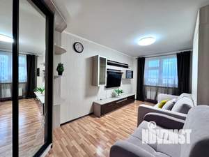 1-к квартира, посуточно, 43м2, 6/18 этаж