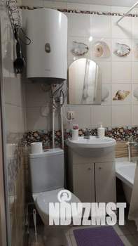 Студия квартира, посуточно, 18м2, 1/15 этаж