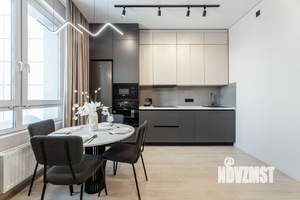 Студия квартира, посуточно, 35м2, 13/20 этаж