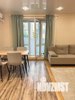 1-к квартира, посуточно, 58м2, 3/10 этаж