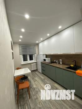 1-к квартира, посуточно, 37м2, 5/15 этаж