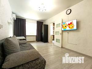 2-к квартира, посуточно, 48м2, 1/5 этаж