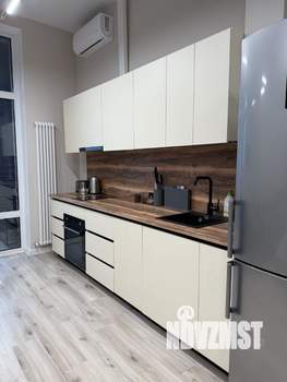 Студия квартира, посуточно, 33м2, 24/24 этаж