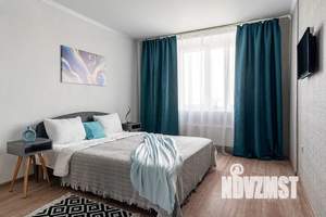 1-к квартира, посуточно, 42м2, 8/18 этаж
