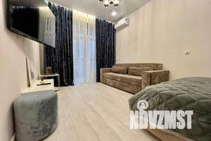 1-к квартира, посуточно, 38м2, 12/24 этаж