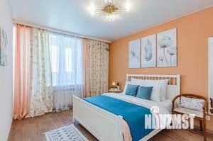2-к квартира, посуточно, 68м2, 1/1 этаж
