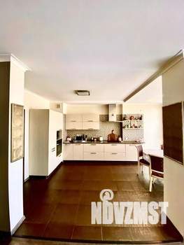 1-к квартира, посуточно, 70м2, 1/1 этаж