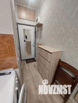 Студия квартира, посуточно, 13м2, 1/5 этаж