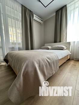 1-к квартира, посуточно, 46м2, 3/18 этаж