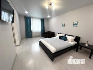 1-к квартира, посуточно, 38м2, 1/1 этаж