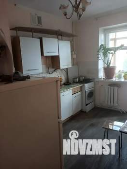 1-к квартира, посуточно, 40м2, 3/6 этаж