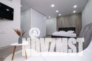 1-к квартира, посуточно, 45м2, 5/5 этаж