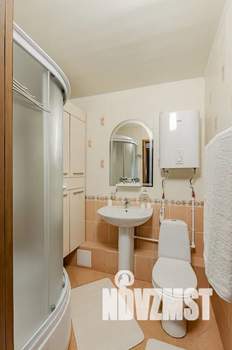 1-к квартира, посуточно, 40м2, 2/10 этаж