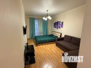 1-к квартира, посуточно, 50м2, 5/17 этаж