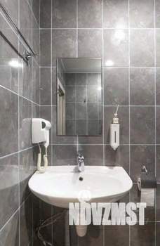 1-к квартира, посуточно, 16м2, 1/1 этаж