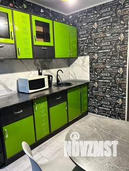 1-к квартира, посуточно, 33м2, 3/9 этаж