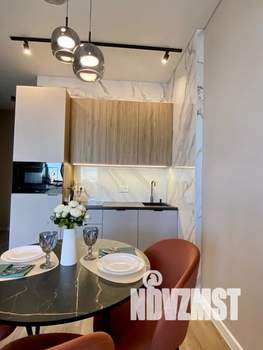 Студия квартира, посуточно, 38м2, 11/17 этаж