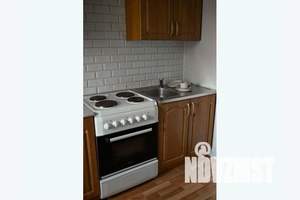 1-к квартира, посуточно, 38м2, 4/14 этаж