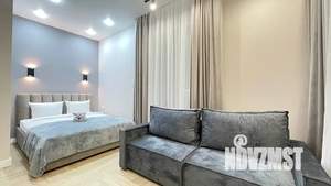 1-к квартира, посуточно, 38м2, 7/21 этаж