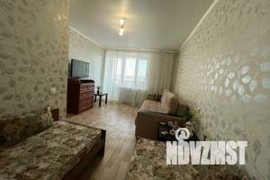1-к квартира, посуточно, 52м2, 8/10 этаж