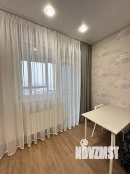 Студия квартира, посуточно, 45м2, 9/20 этаж