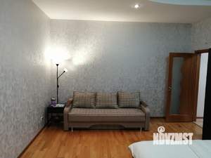 2-к квартира, посуточно, 68м2, 1/1 этаж