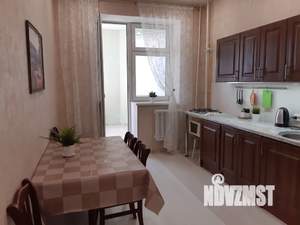 2-к квартира, посуточно, 54м2, 2/4 этаж