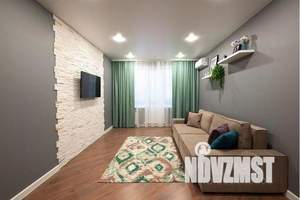 2-к квартира, посуточно, 42м2, 5/5 этаж