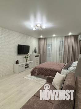 1-к квартира, посуточно, 51м2, 9/18 этаж