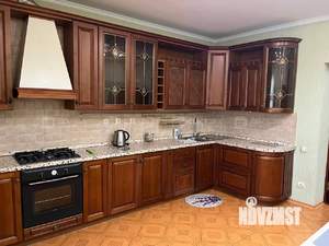 3-к квартира, на длительный срок, 118м2, 3/9 этаж