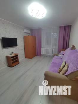 1-к квартира, посуточно, 50м2, 6/10 этаж