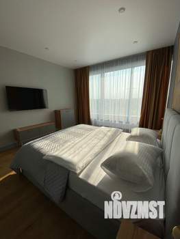 1-к квартира, посуточно, 42м2, 8/25 этаж