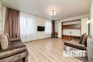 2-к квартира, посуточно, 80м2, 1/1 этаж
