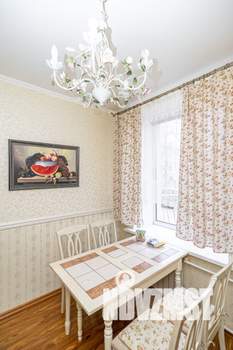 2-к квартира, посуточно, 70м2, 1/1 этаж