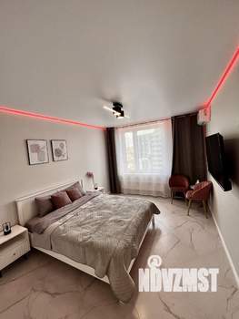 1-к квартира, посуточно, 42м2, 17/19 этаж