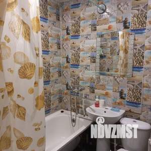 1-к квартира, посуточно, 40м2, 1/10 этаж