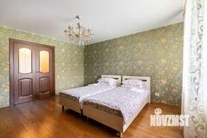 1-к квартира, посуточно, 77м2, 1/1 этаж