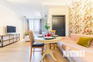 2-к квартира, посуточно, 50м2, 1/1 этаж