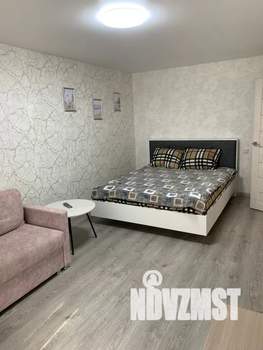1-к квартира, посуточно, 35м2, 1/10 этаж