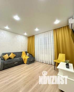 1-к квартира, посуточно, 40м2, 1/1 этаж