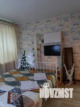 1-к квартира, посуточно, 32м2, 3/5 этаж