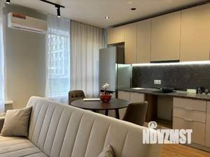 1-к квартира, посуточно, 33м2, 12/25 этаж