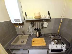 1-к квартира, посуточно, 32м2, 1/2 этаж