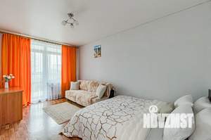 2-к квартира, посуточно, 70м2, 4/15 этаж