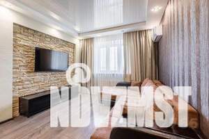 1-к квартира, посуточно, 40м2, 7/16 этаж