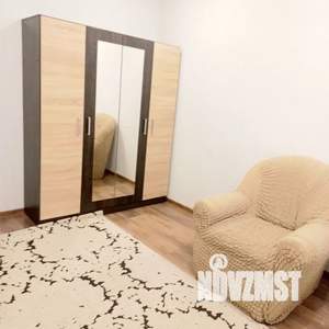 1-к квартира, посуточно, 40м2, 1/10 этаж